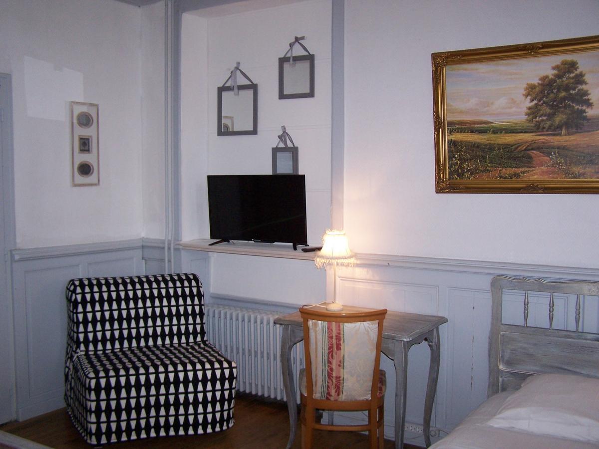 Auberge De La Marquise Arnac-Pompadour Esterno foto